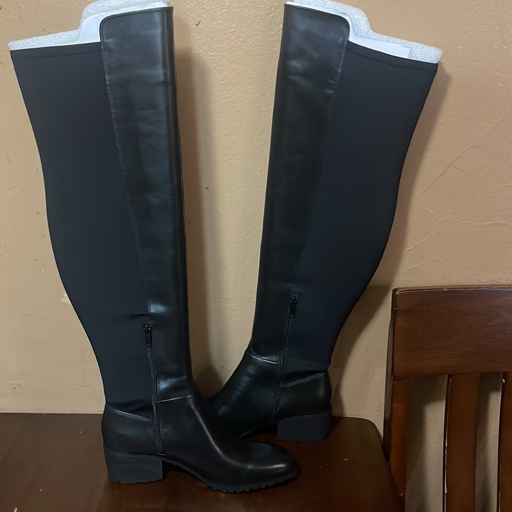 High boots - Picture 2 of 3